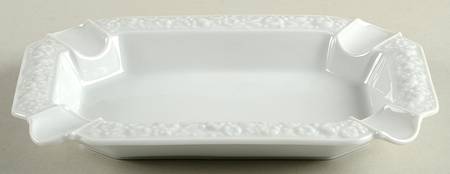 Maria White (12 Sided) 8" Round Ashtray
