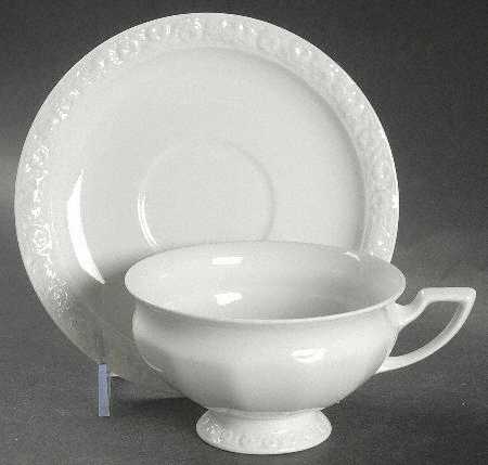 Maria White (12 Sided) Oversized Cup & Saucer Set