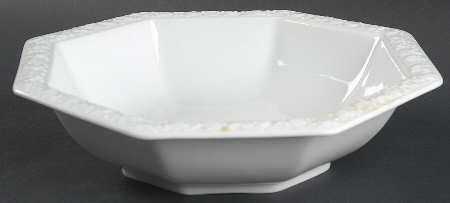 Maria White (12 Sided) 9" Round Vegetable Bowl