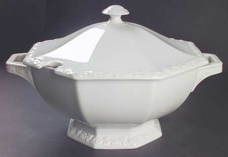 Maria White (12 Sided) Tureen &  Lid