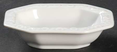 Maria White (12 Sided) Salt Dip