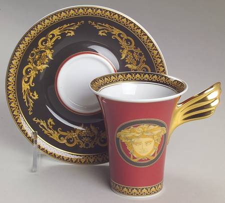 Medusa Red (Round) Flat Cup & Saucer Set