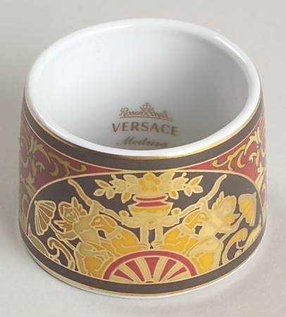Medusa Red (Round) Napkin Ring