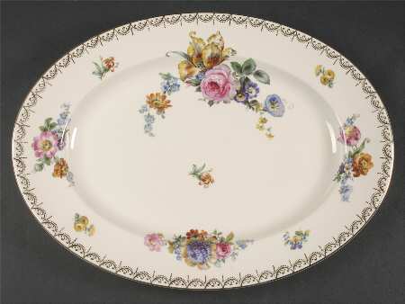 Meissen (Cream) 15" Oval Serving Platter