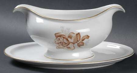 Melissa Gravy Boat with Attached Underplate