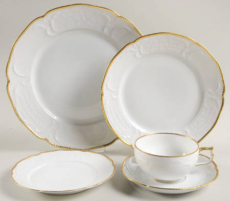 Michelle 40 Piece Estate Set