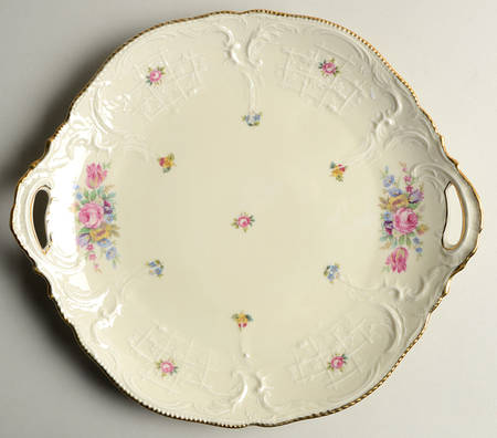 Minuet Cream (Sans Souci) Handled Cake Plate