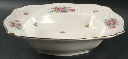 Minuet Cream (Sans Souci) 11" Square Vegetable Bowl