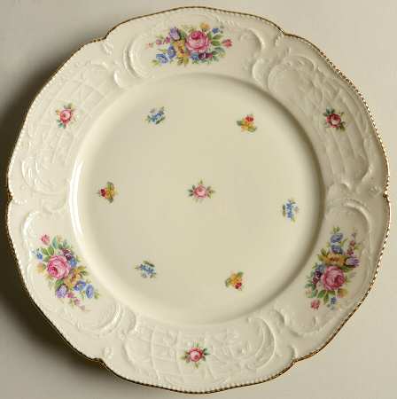 Minuet Cream (Sans Souci) Luncheon Plate