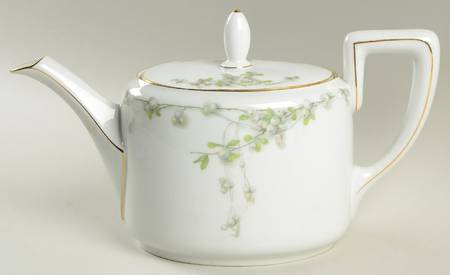 Mistletoe (Gold Trim) Teapot & Lid