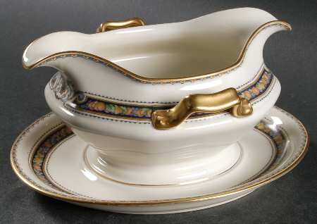 Monacco White Gravy Boat with Attached Underplate