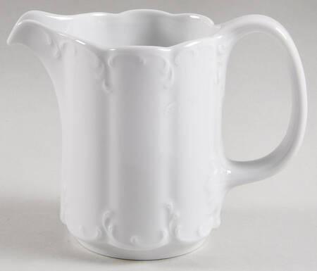Monbijou (Restaurant) Creamer