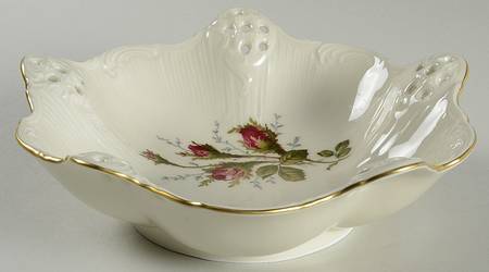 Moss Rose (Pompadour, Ivory Body, Off Center) 7" Open Candy Dish