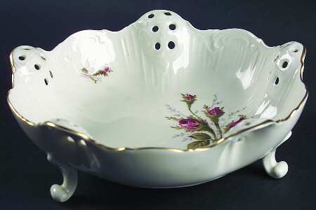 Moss Rose (Sans Souci, Ivory) Pierced 3 Toed Bon Bon