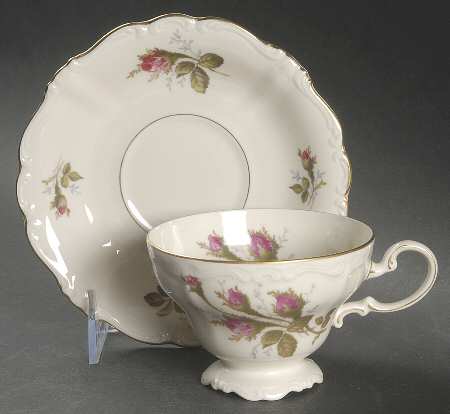 Footed Cup & Saucer Set