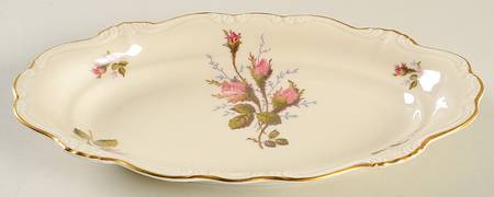 Moss Rose (Pompadour, White Body, Off Center) Relish