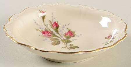 Moss Rose (Pompadour, White Body, Off Center) Fruit/Dessert (Sauce) Bowl by Rosenthal - Continental