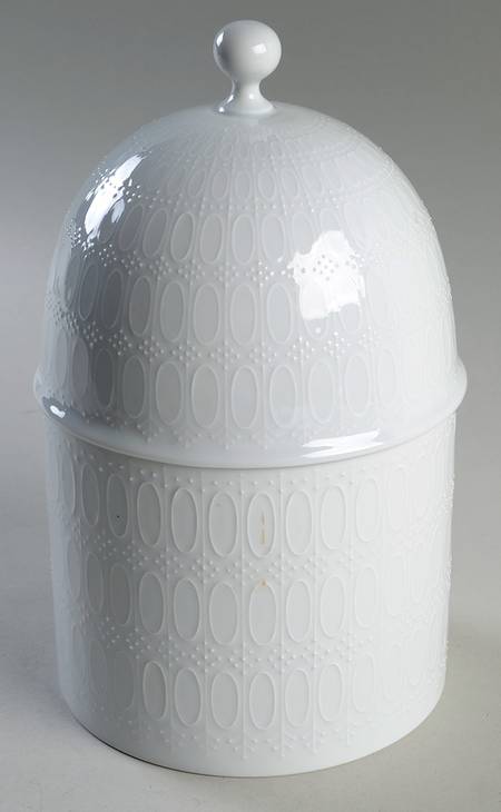Romance (All White) 4" Candy Box & Lid