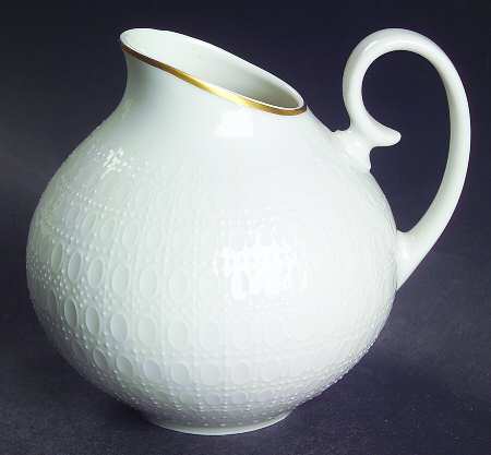 Motif Gold Band Creamer