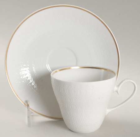 Motif Gold Band Flat Cup & Saucer Set