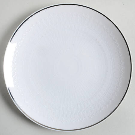 Motif Platinum Band Salad Plate