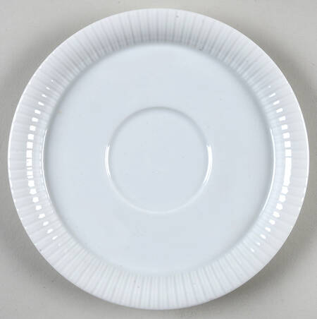 Modulation White Saucer for Flat Cup