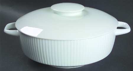 Modulation White Round Covered Vegetable