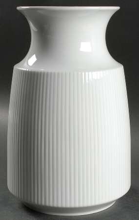 Modulation White 11" Vase