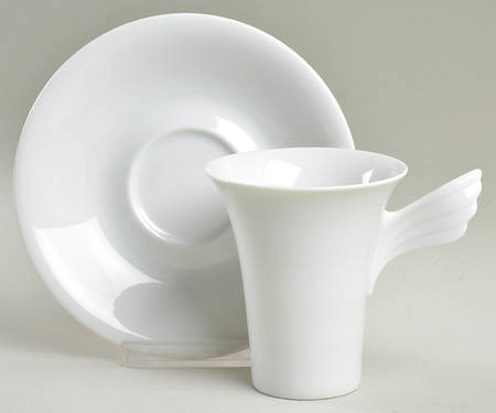 Mythos Flat Cup & Saucer Set