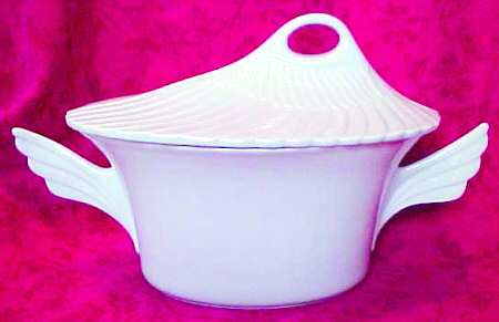 Mythos Tureen &  Lid