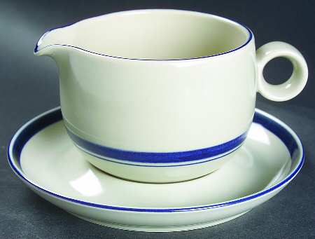 Nastro Gravy Boat & Underplate