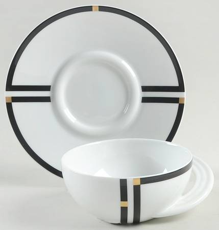 Nera Flat Cup & Saucer Set