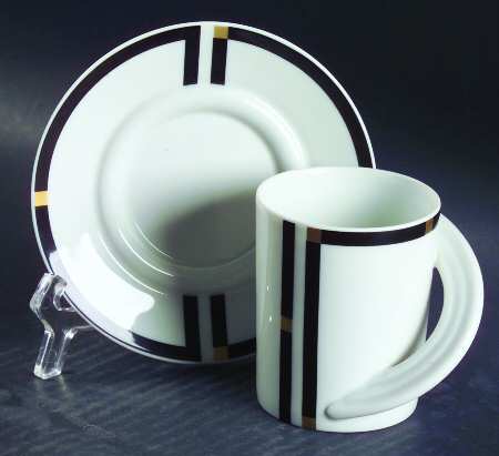 Nera Flat Cup & Saucer Set