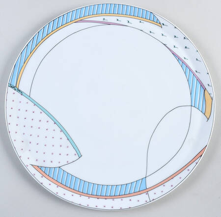 New Wave Cake Plate