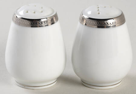Nobility Salt & Pepper Set