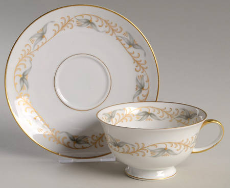 Nocturne Footed Cup & Saucer Set