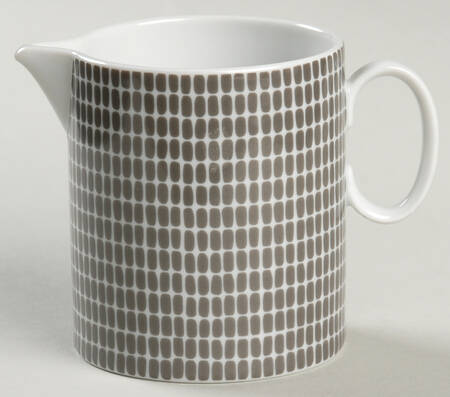 Onyx Grey Creamer