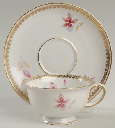 Orchid (Aida) Footed Demitasse Cup & Saucer Set
