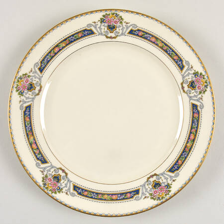 Orelay Luncheon Plate