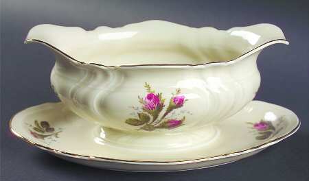Park Lane Gravy Boat with Attached Underplate