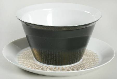 Palais Gravy Boat with Attached Underplate