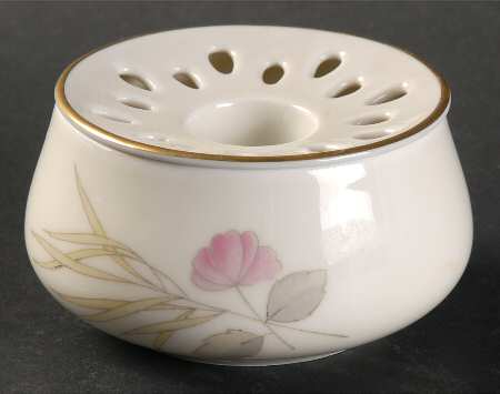Parisian Spring Ivory (Gold Trim) Candle Bowl with Pierced Insert
