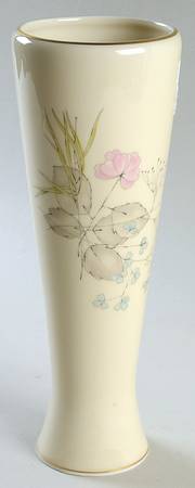 Parisian Spring Ivory (Gold Trim) 9" Vase