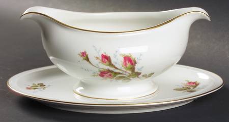 Petal Lane Gravy Boat with Attached Underplate