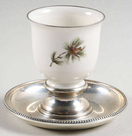 Pine Needles Egg Cup with Attach Sterling Underplate