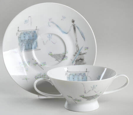 Plaza Footed Cream Soup Bowl & Saucer Set