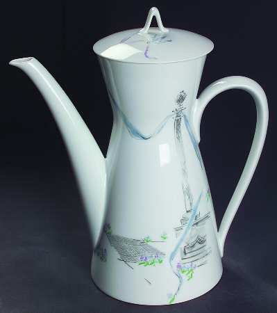 Plaza Coffee Pot & Lid