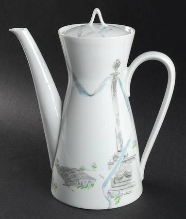 Plaza Coffee Pot & Lid