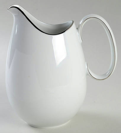 Platinum Band (Rhythm Shape) 48 Oz Pitcher