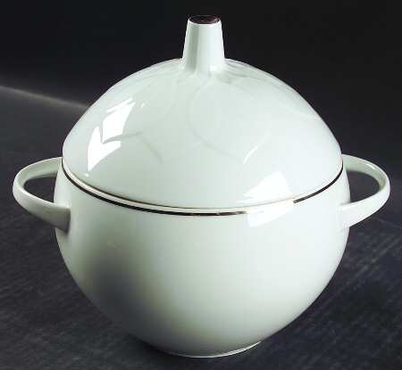 Platinum Band (Lotus Shape) Round Covered Vegetable